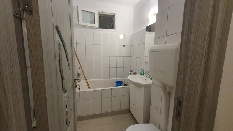 Drumul Taberei, langa parc 2 cam, cf 1, mobilat, utilat, bloc cu 2 lifturi